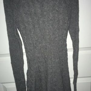 Hollister Dresses - Small knit Hollister sweater dress π Hollister Dresses - Small knit Hollister sweater dress π
